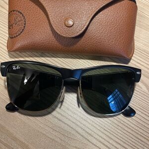 Ray-Ban RB4175 Clubmaster Black Sunglasses with Brown Case